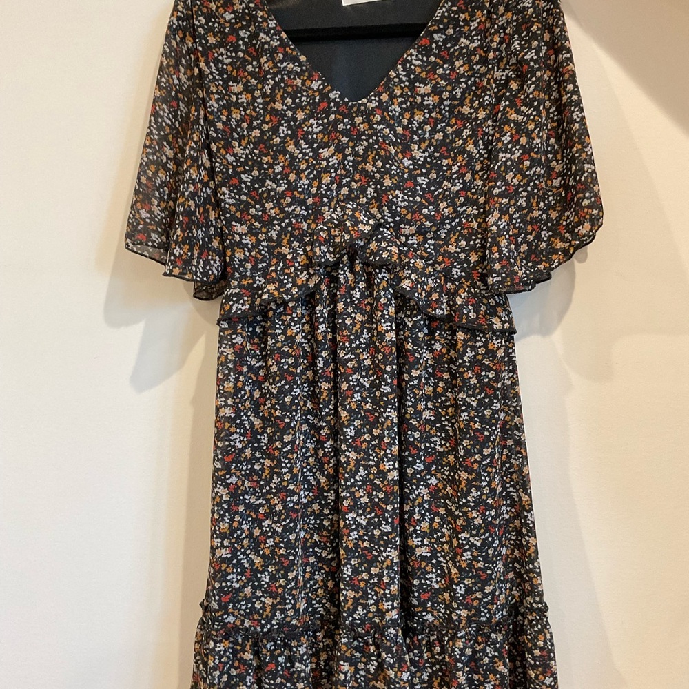 Elegant Black Floral Midi Dress